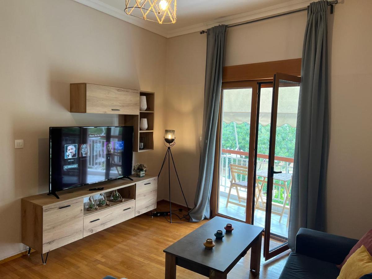 Apartment 80: ανακαινισμένα με δύο υπνοδωμάτια κοντά σε παραλίες Athens